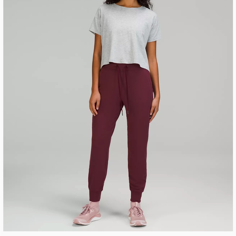 Ready to Rulu Jogger - Picture 2 of 12
